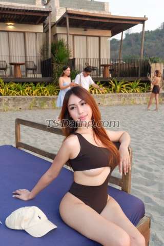 trans girl Ysabel 2337721