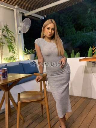 trans girl Jessiebarbz 6289200