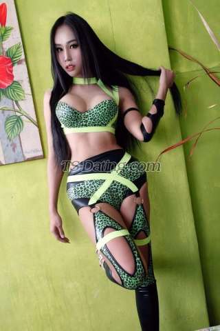 trans girl JinnyItme 7804154