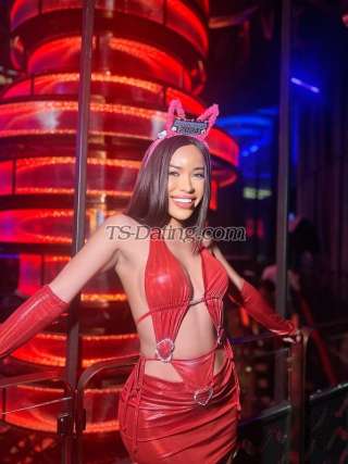 trans girl Jiwly 4297363