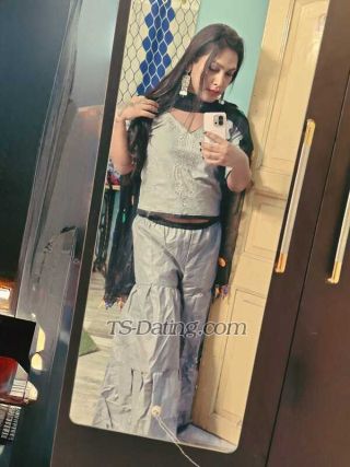 trans girl JiyaRoy2000 3175899