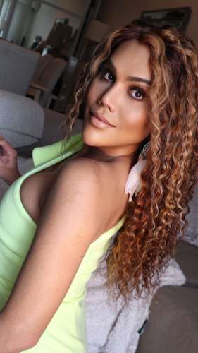 trans girl JuliaParis 9251383