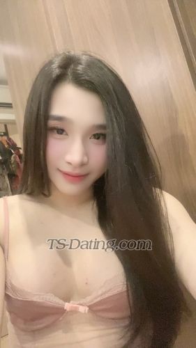 trans girl JuliaTran 0844976