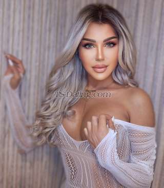 trans girl Julianak 2471185