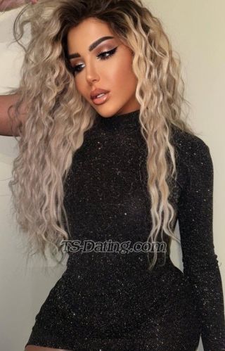 trans girl Julianak 9279152