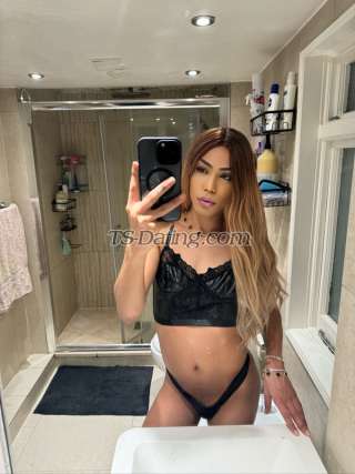 trans girl JulieFerraz 2265160