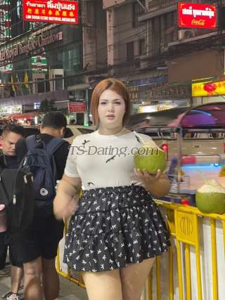 trans girl Julieee 2776136