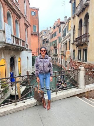 trans girl Junely 9434924