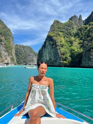 trans girl Junely 9435383