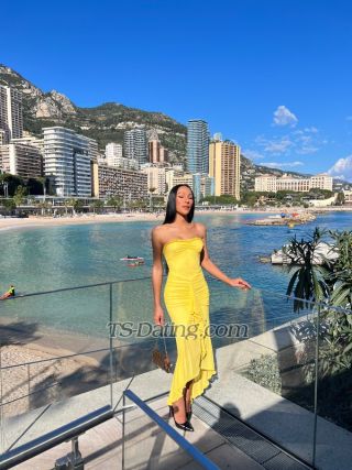 trans girl Junely 9435484