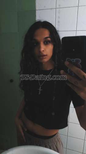 trans girl jahnvikinnar 4574176