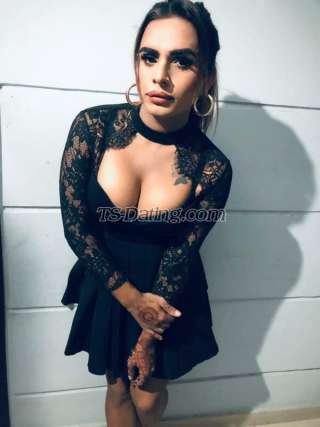 Shemale-juciybobbs-6705718