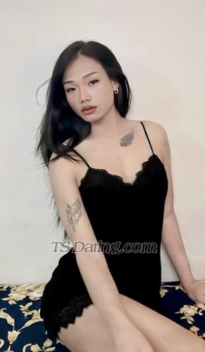 trans girl KYLIE311998 9810307