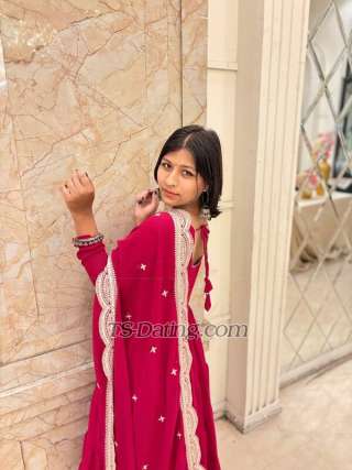 trans girl Kaashvi 0449058