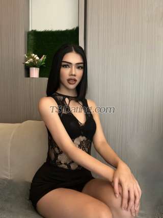 trans girl KantinanArt 2736645