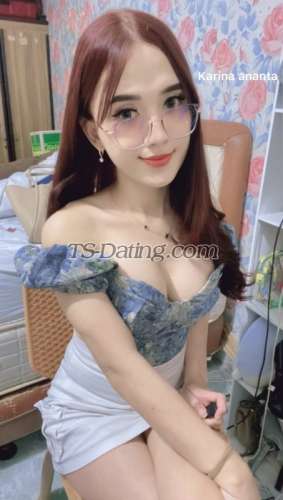 trans girl Karinaananta7 4609911