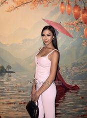 Karina vers Bali Transex my name is Karina, new escort, I live in Bali now and if you need my services, you can send a short message to WhatsApp. I can do all services and during sex you need to use a condom but don't worry, blowjob without a condom. If you guys want to have fun with me, please let me know. Thank you, see you in bed 
Telegram:@dwy_inces
200$