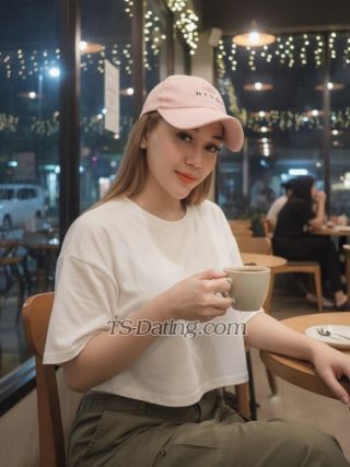 trans girl Karintrans girl 0018154