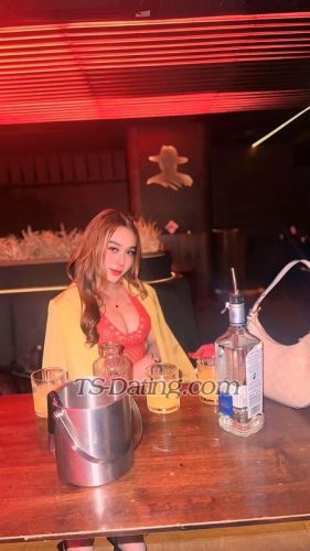 trans girl Karintrans girl 0018223