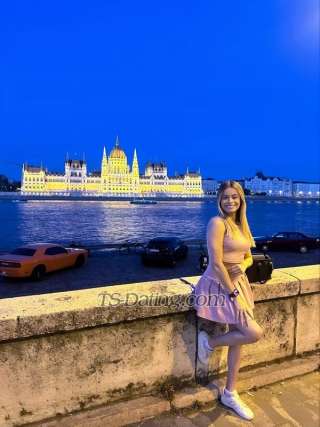 trans girl KarlaBia 0163761