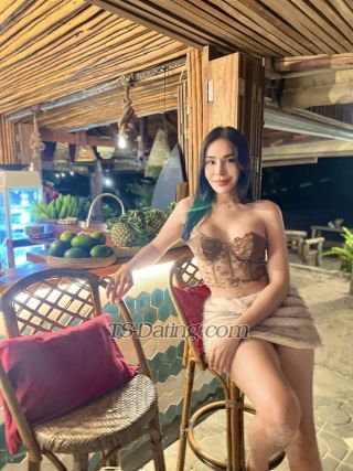 trans girl Kawintra 6043137