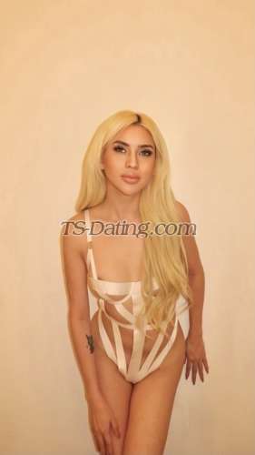 trans girl Kazzie 1503650