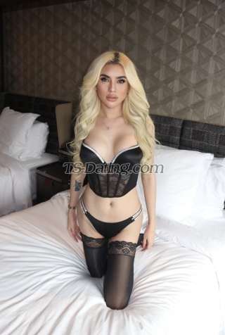 trans girl Kazzie 2283166