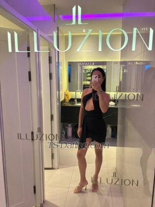 trans girl Keeratipat 8043205