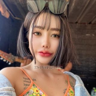 trans girl Kekie 7109625