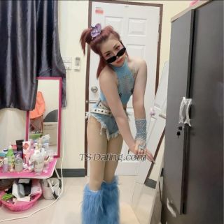 trans girl Kekie 7110092