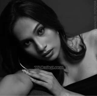 trans girl Kerra 3102178