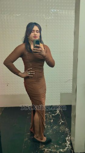 trans girl Kiara9320051 0462333