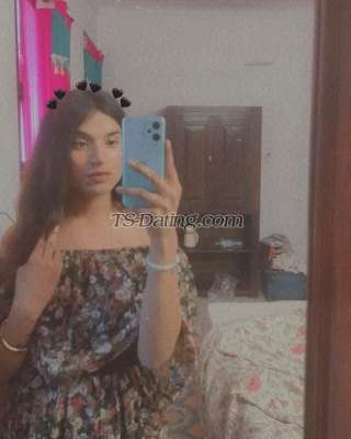 trans girl Kiaraaaa 0710138