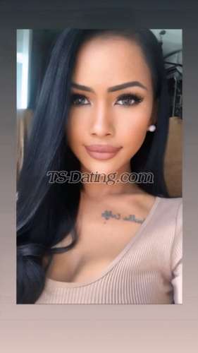 trans girl Kikiariskha01 7547221