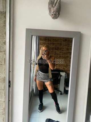 trans girl KimEscobar 0402699