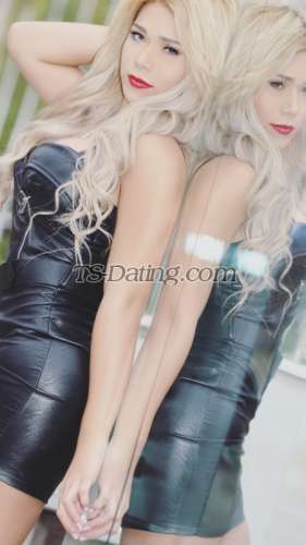 trans girl Kinkyvero 2472924