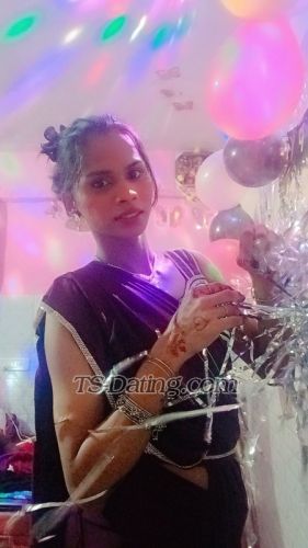 trans girl Komalbybe 1349003