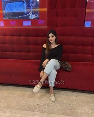 trans girl Kritika01 2073673