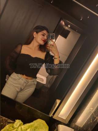 trans girl Kritika01 4584913