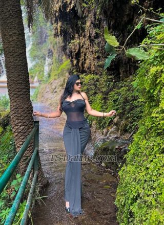 trans girl KylieJenner 5203568 trans girl KylieJenner 5203568