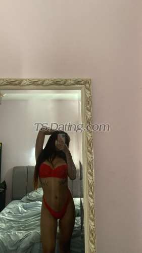 trans girl KylieYee 9313436