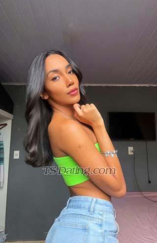 trans girl kauniribeiro 0010875