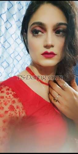 trans girl kaynaatkhan 5328295