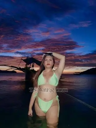 Shemale kellyheii 0243268