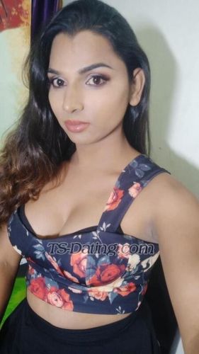 trans girl khushi143 8313396