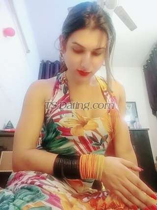 trans girl Rubi23 0915243