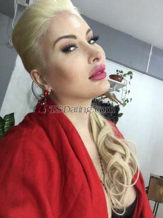 trans girl LACONTESSA 7041748