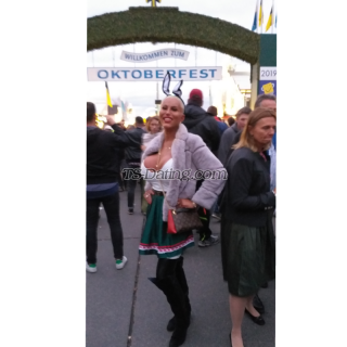 trans girl LATINAXXL 0425260