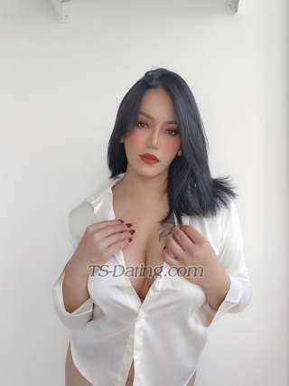 trans girl LISASARAWAK 2552112