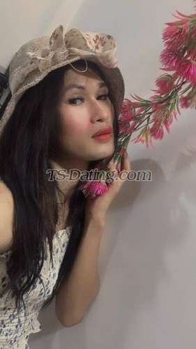 trans girl Lanisa 6143480